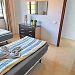 Casa Ela Тарахалехо